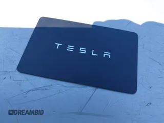 2024 Tesla Model 3 z VIN 5YJ3E1EA4RF721281, wystawiony jako IAAI lot #42238541 z przebiegiem 28 679 mil mil oraz . Historia ofert i sprzedaży dostępna na DreamBid. Obrazek 11.