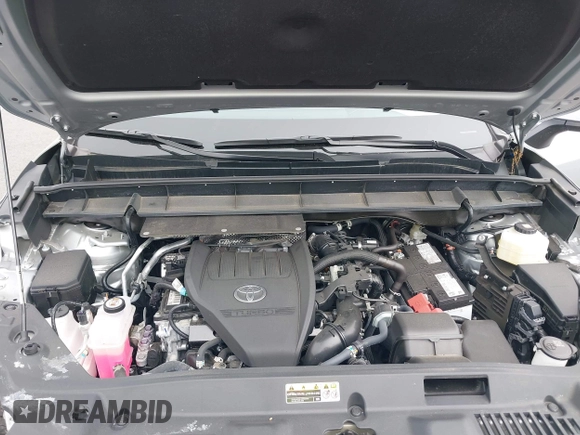 2024 Toyota Highlander LE with VIN 5TDKDRBH6RS532755, listed as a IAAI auction lot 42368462 with 8,337 mi miles and . Bid and sale history available at DreamBid. Image 10.