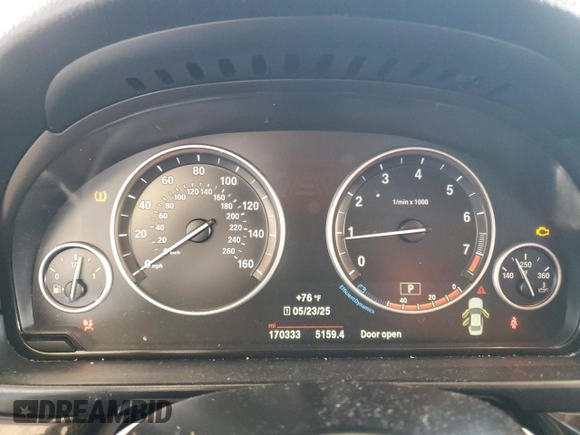 2015 BMW 5 Series 528i z VIN WBA5A5C59FD515178, wystawiony jako Copart lot #58083675 z przebiegiem 170 333 mil mil oraz Szkoda całkowita • Salvage title. Historia ofert i sprzedaży dostępna na DreamBid. Obrazek 9.