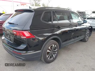 2023 Volkswagen Tiguan S with VIN 3VVRB7AX7PM109974, listed as a IAAI auction lot 41686163 with 42,284 mi miles and . Bid and sale history available at DreamBid. Image 4.