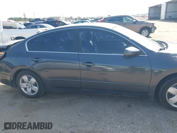 2008 Nissan Altima 2.5 with VIN 1N4AL21E78C114496, listed as a IAAI auction lot 41579057 with 375,219 mi miles. Bid and sale history available at carsss.com. Image 13.