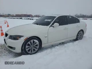 2011 BMW 3 Series 328i xDrive with VIN WBAPK5C50BF126062, listed as a Copart auction lot 41486135 with 141,809 mi miles and Salvage Title. Bid and sale history available at carsss.com. Image 1.