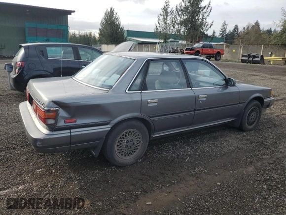 1988 Toyota Camry LE z VIN JT2SV22E0J0237998, wystawiony jako Copart lot #78850584 z przebiegiem 165 880 mil mil oraz Szkoda całkowita • Salvage title. Historia ofert i sprzedaży dostępna na DreamBid. Obrazek 3.