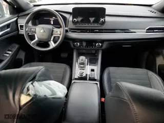 2023 Mitsubishi Outlander SE with VIN JA4J4UA89PZ018419, listed as a Copart auction lot 89114165 with 19,429 mi miles and Salvage Title. Bid and sale history available at carsss.com. Image 8.