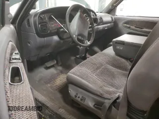 2001 Dodge Ram 2500 with VIN 3B7KF236X1G709065, listed as a Copart auction lot 88531565 with 352,054 mi miles and Clean Title. Bid and sale history available at carsss.com. Image 8.