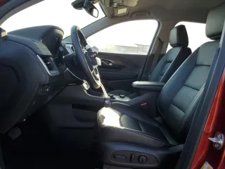 2024 GMC Terrain SLT z VIN 3GKALVEG9RL382709, wystawiony jako Copart lot #52175395 z przebiegiem 7 535 mil mil oraz Szkoda całkowita • Salvage title. Historia ofert i sprzedaży dostępna na DreamBid. Obrazek 7.