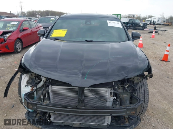 2017 Lincoln MKX Reserve z VIN 2LMPJ8LR7HBL31673, wystawiony jako IAAI lot #42202188 z przebiegiem 80 646 mil mil oraz . Historia ofert i sprzedaży dostępna na DreamBid. Obrazek 12.