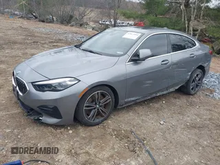 2022 BMW 2 Series 228i xDrive z VIN WBA73AK03N7J83155, wystawiony jako IAAI lot #42017164 z przebiegiem 64 264 mil mil oraz . Historia ofert i sprzedaży dostępna na DreamBid. Obrazek 2.