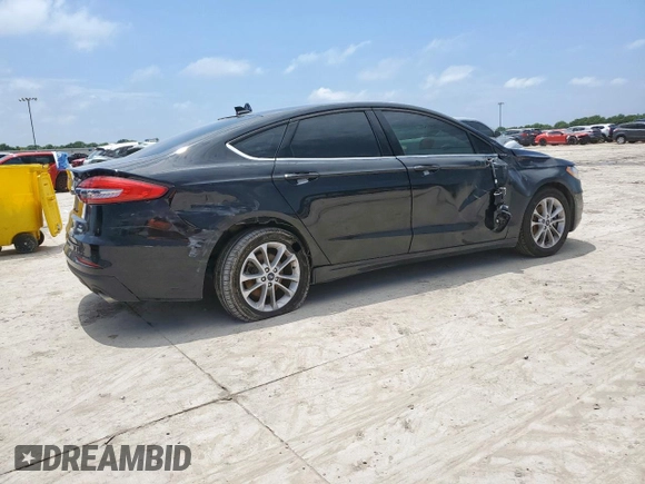 2020 Ford Fusion SE with VIN 3FA6P0HD0LR147541, listed as a Copart auction lot 59959575 with 90,308 mi miles and Salvage title. Bid and sale history available at DreamBid. Image 3.
