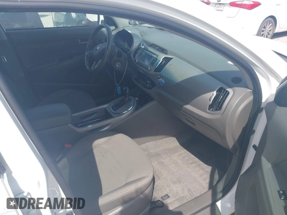 2015 Kia Sportage EX with VIN KNDPC3AC9F7790737, listed as a IAAI auction lot 42021494 with 112,621 mi miles and . Bid and sale history available at DreamBid. Image 5.