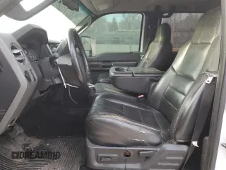 2009 Ford F-250 XL with VIN 1FTSW21R39EB19435, listed as a Copart auction lot 49723815 with 164,301 mi miles and Salvage title. Bid and sale history available at DreamBid. Image 7.