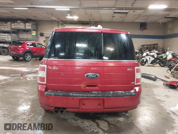 2009 Ford Flex SEL with VIN 2FMEK62C09BB07986, listed as a IAAI auction lot 41558017 with 231,865 mi miles. Bid and sale history available at carsss.com. Image 14.