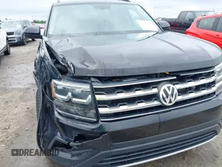 2020 Volkswagen Atlas SE z VIN 1V2DP2CA4LC500273, wystawiony jako IAAI lot #42364554 z przebiegiem 133 682 mil mil oraz . Historia ofert i sprzedaży dostępna na DreamBid. Obrazek 18.