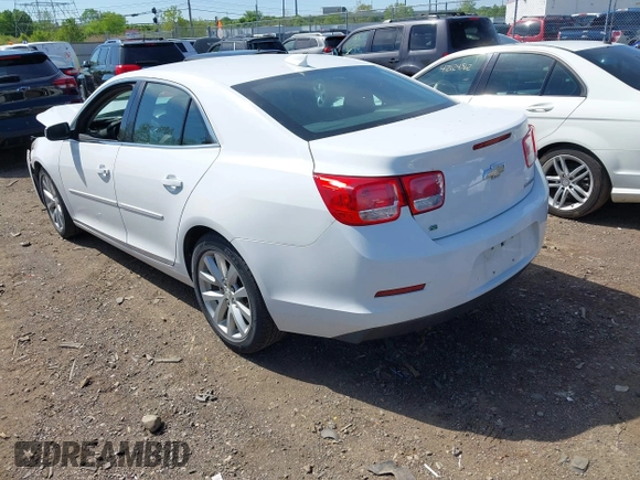 2015 Chevrolet Malibu LT with VIN 1G11D5SL5FU148698, listed as a IAAI auction lot 42141915 with 121,243 mi miles and . Bid and sale history available at DreamBid. Image 3.