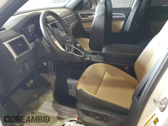 2022 Volkswagen Atlas SE with VIN 1V2DC2CA7NC222676, listed as a Copart auction lot 68768974 with 40,812 mi miles and Salvage title. Bid and sale history available at DreamBid. Image 7.