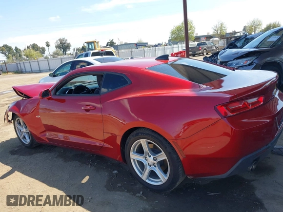 2018 Chevrolet Camaro 1LT z VIN 1G1FB1RS6J0139963, wystawiony jako IAAI lot #41885065 z przebiegiem 45 260 mil mil oraz . Historia ofert i sprzedaży dostępna na DreamBid. Obrazek 15.