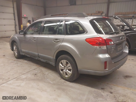 2010 Subaru Outback with VIN 4S4BRBAC8A3373365, listed as a IAAI auction lot 41647835 with 193,480 mi miles. Bid and sale history available at carsss.com. Image 3.