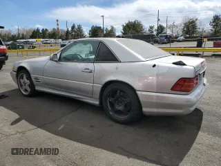 1999 Mercedes-Benz SL 500 z VIN WDBFA68F3XF178333, wystawiony jako Copart lot #49852355 z przebiegiem 177 939 mil mil oraz Szkoda całkowita • Salvage title. Historia ofert i sprzedaży dostępna na DreamBid. Obrazek 2.