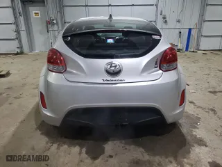 2015 Hyundai Veloster RE:FLEX with VIN KMHTC6AD4FU237015, listed as a Copart auction lot 88879515 with 127,454 mi miles and Salvage Title. Bid and sale history available at carsss.com. Image 6.