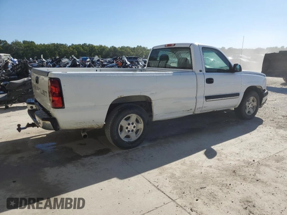 2005 Chevrolet Silverado 1500 Work Truck with VIN 1GCEC14Z05Z150138, listed as a Copart auction lot 70195914 with Not Provided miles and Salvage Title. Bid and sale history available at carsss.com. Image 3.