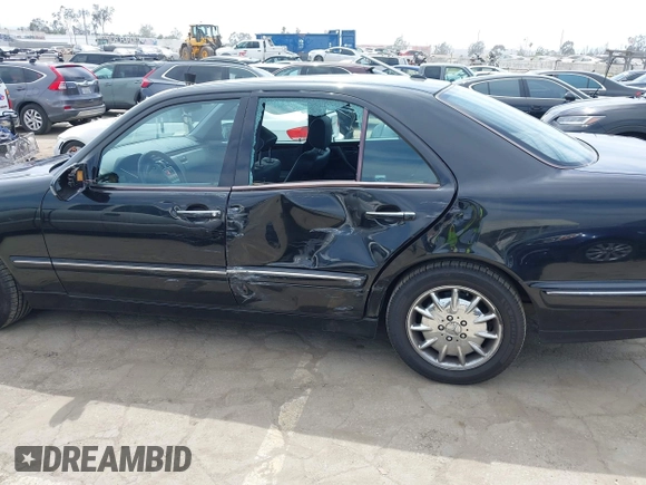 2000 Mercedes-Benz E 320 with VIN WDBJF65J4YB121264, listed as a IAAI auction lot 42245628 with 231,799 mi miles and . Bid and sale history available at DreamBid. Image 6.