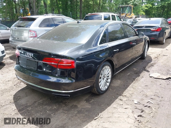 2015 Audi A8 3.0T z VIN WAU3GAFD4FN039482, wystawiony jako IAAI lot #42330349 z przebiegiem 132 718 mil mil oraz . Historia ofert i sprzedaży dostępna na DreamBid. Obrazek 4.