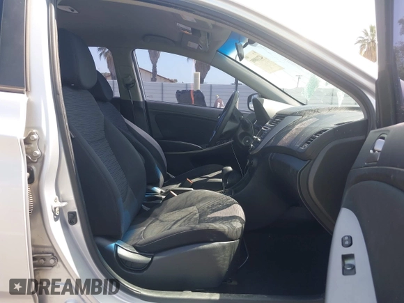 2016 Hyundai Accent SE with VIN KMHCT5AE5GU279763, listed as a IAAI auction lot 42110991 with 136,291 mi miles. Bid and sale history available at carsss.com. Image 5.