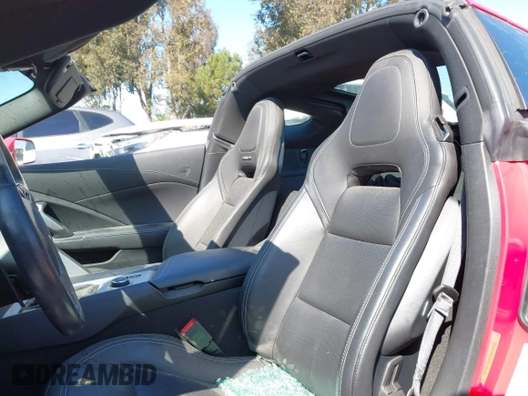 2019 Chevrolet Corvette 1LT with VIN 1G1YB2D76K5113286, listed as a IAAI auction lot 41687647 with 28,164 mi miles and . Bid and sale history available at DreamBid. Image 20.