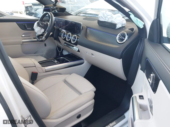 2025 Mercedes-Benz GLA with VIN W1N4N4GB9SJ623740, listed as a IAAI auction lot 42002978 with 3,024 mi miles. Bid and sale history available at carsss.com. Image 5.