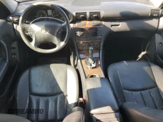 2005 Mercedes-Benz C 230 Kompressor with VIN WDBRF40J95F676990, listed as a Copart auction lot 58575345 with 211,230 mi miles and Clean title. Bid and sale history available at DreamBid. Image 8.