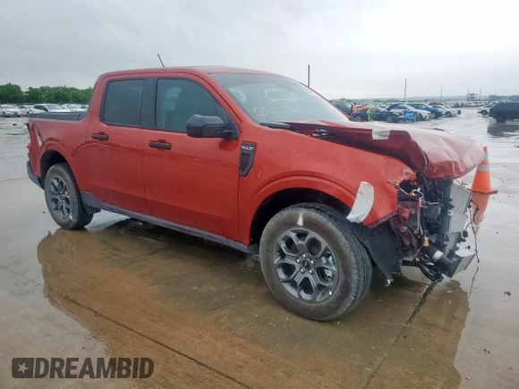 2024 Ford Maverick XLT z VIN 3FTTW8J92RRA91082, wystawiony jako Copart lot #55981115 z przebiegiem 3 702 mil mil oraz Szkoda całkowita • Salvage title. Historia ofert i sprzedaży dostępna na DreamBid. Obrazek 4.