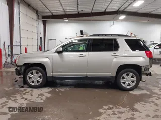2015 GMC Terrain SLE with VIN 2GKALREK4F6379485, listed as a IAAI auction lot 41605133 with 203,048 mi miles. Bid and sale history available at carsss.com. Image 15.