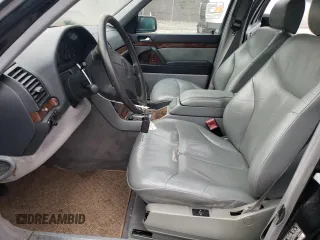 1993 Mercedes-Benz 500 z VIN WDBGA51E7PA109156, wystawiony jako Copart lot #86609194 z przebiegiem 137 885 mil mil oraz Tytuł czysty. Historia ofert i sprzedaży dostępna na DreamBid. Obrazek 7.