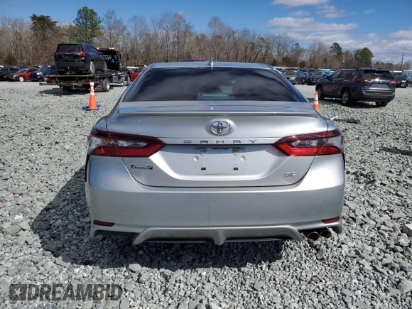 2022 Toyota Camry SE with VIN 4T1T11AK4NU049987, listed as a Copart auction lot 47935395 with 61,475 mi miles and Salvage Title. Bid and sale history available at carsss.com. Image 6.