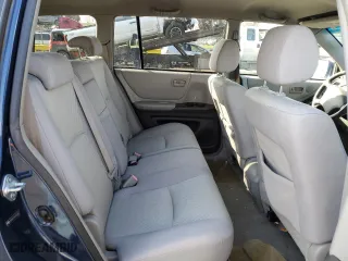 2006 Toyota Highlander with VIN JTEGP21A960120087, listed as a Copart auction lot 45334735 with 196,745 mi miles and Clean Title. Bid and sale history available at carsss.com. Image 10.