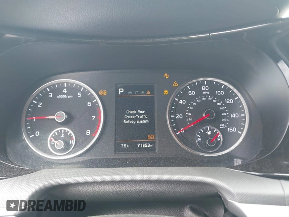 2022 Kia K5 GT-Line z VIN 5XXG64J23NG156401, wystawiony jako IAAI lot #42051123 z przebiegiem 71 853 mil mil oraz . Historia ofert i sprzedaży dostępna na DreamBid. Obrazek 7.