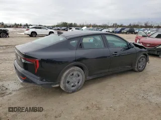 2025 Kia K4 LX with VIN 3KPFT4DE9SE036567, listed as a Copart auction lot 45118875 with 4,093 mi miles and Salvage Title. Bid and sale history available at carsss.com. Image 3.