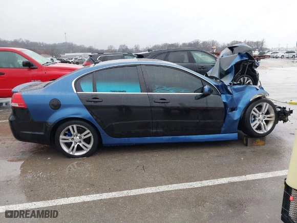 2009 Pontiac G8 with VIN 6G2ER57779L164764, listed as a IAAI auction lot 41178467 with NaN miles. Bid and sale history available at carsss.com. Image 14.