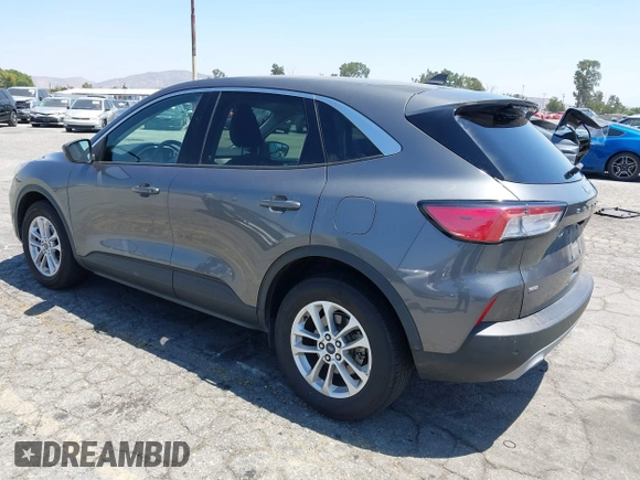 2021 Ford Escape SE with VIN 1FMCU9G65MUA38639, listed as a IAAI auction lot 42621442 with 105,737 mi miles and . Bid and sale history available at DreamBid. Image 3.
