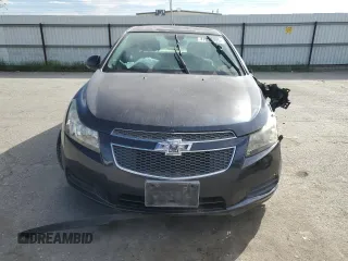 2014 Chevrolet Cruze LS with VIN 1G1PA5SG2E7245554, listed as a Copart auction lot 47230925 with 104,557 mi miles and Salvage Title. Bid and sale history available at carsss.com. Image 5.