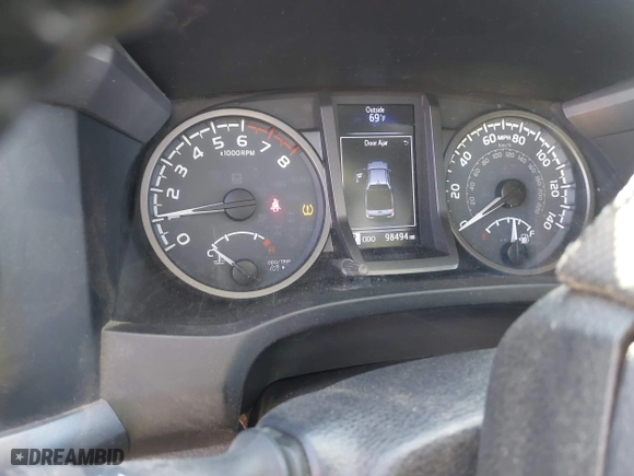 2019 Toyota Tacoma 4WD SR5 with VIN 3TMDZ5BN1KM079305, listed as a IAAI auction lot 41247804 with 98,494 mi miles. Bid and sale history available at carsss.com. Image 7.