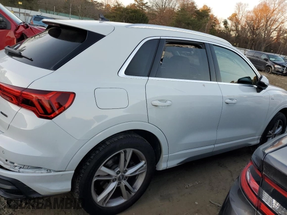 2020 Audi Q3 S line Premium with VIN WA1DECF35L1089210, listed as a Copart auction lot 71186432 with 25,695 mi miles. Bid and sale history available at carsss.com. Image 3.