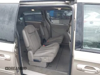 2005 Dodge Caravan SXT z VIN 2D4GP44L05R599391, wystawiony jako IAAI lot #42371619 z przebiegiem 116 468 mil mil oraz . Historia ofert i sprzedaży dostępna na DreamBid. Obrazek 8.