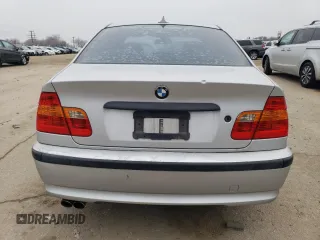 2004 BMW 3 Series 325i with VIN WBAAZ33444KP85267, listed as a Copart auction lot 84643124 with 205,226 mi miles and Salvage Title. Bid and sale history available at carsss.com. Image 6.