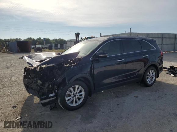 2020 Kia Sorento LX with VIN 5XYPG4A35LG637703, listed as a Copart auction lot 50608495 with 124,220 mi miles and Non Repairable. Bid and sale history available at carsss.com. Image 1.