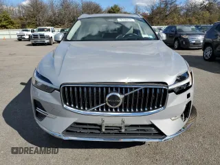 2022 Volvo XC60 Inscription с VIN YV4062RL2N1075045, выставлен на аукционе Copart как лот 76339874 с пробегом 11 055 миль миль и На запчасти • Non repairable. История ставок и продаж доступна на DreamBid. Изображение 5.