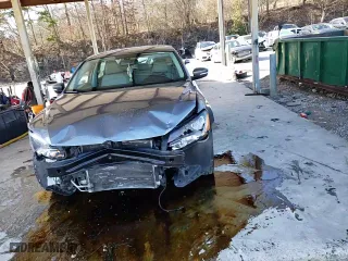 2013 Volkswagen Passat SE w/Sunroof with VIN 1VWBH7A33DC079443, listed as a Copart auction lot 43699995 with 88,620 mi miles and Salvage Title. Bid and sale history available at carsss.com. Image 10.