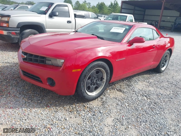 2012 Chevrolet Camaro 2LS with VIN 2G1FA1E33C9134567, listed as a IAAI auction lot 41960709 with 221,872 mi miles. Bid and sale history available at carsss.com. Image 17.