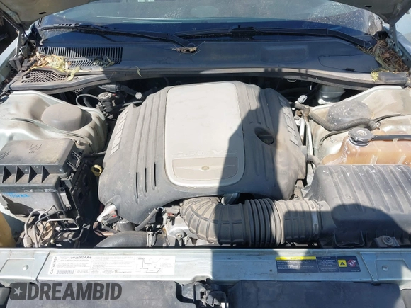 2006 Chrysler 300 C with VIN 2C3LA63H46H290377, listed as a IAAI auction lot 42035128 with 103,847 mi miles and . Bid and sale history available at carsss.com. Image 10.