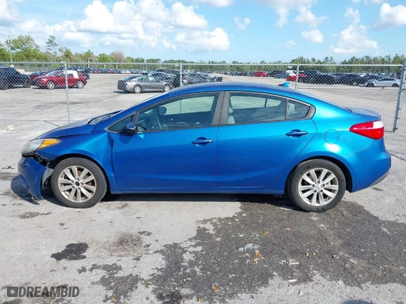 2014 Kia Forte LX with VIN KNAFX4A67E5150405, listed as a IAAI auction lot 41628777 with 128,935 mi miles. Bid and sale history available at carsss.com. Image 14.